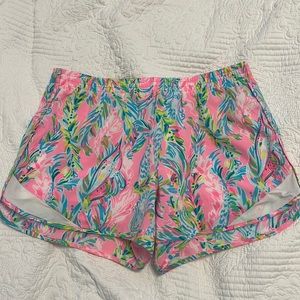 Lilly Pulitzer size S luxlectics shorts
